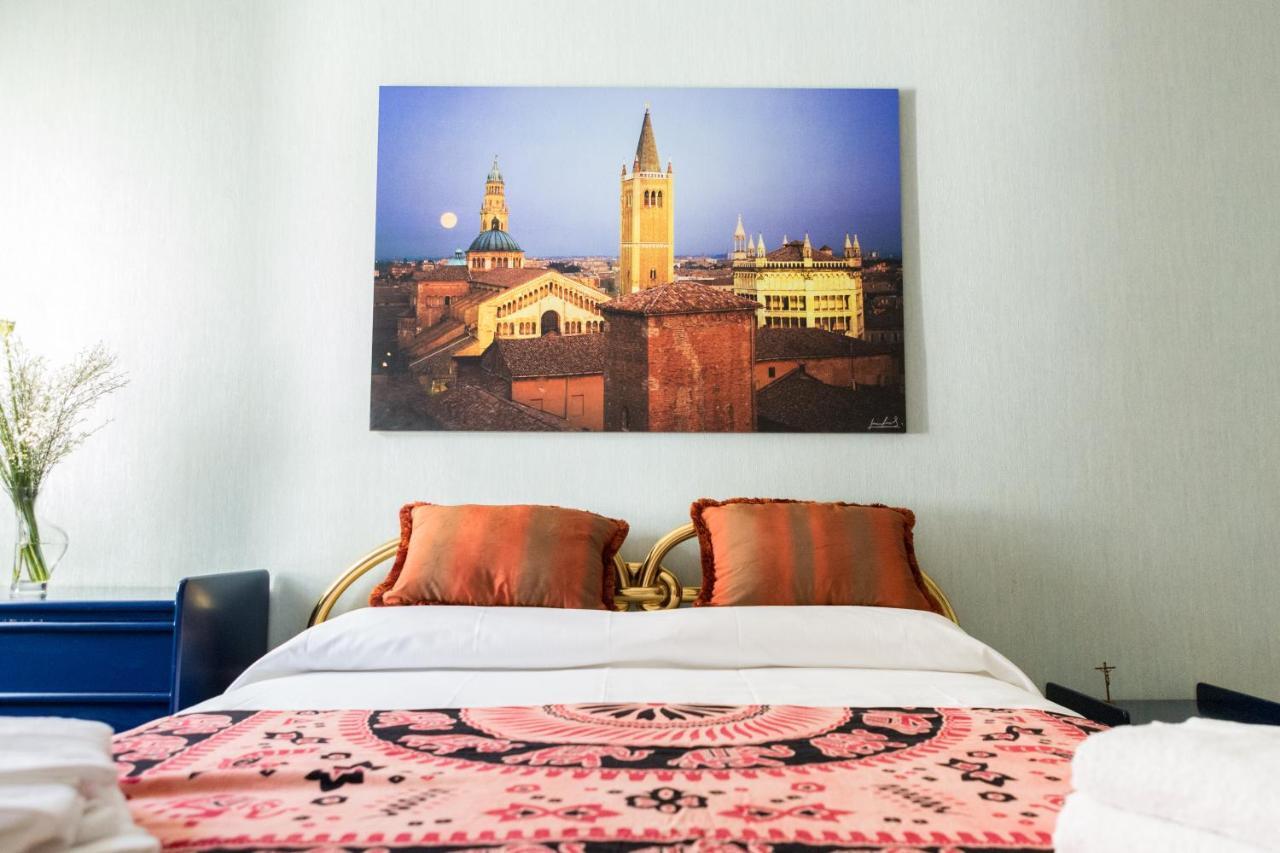 Parma A due passi dal Duomo Apartment Esterno foto